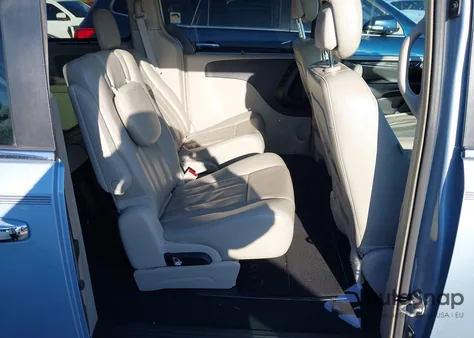 2013 Chrysler Town & Country Touring-L from USA, damaged, VIN 2C4RC1CG7DR531172